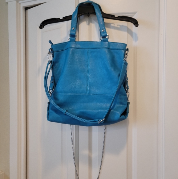 Melie Bianco purse/ with small purse that detaches /Vegan leather/ like new. - Picture 2 of 7